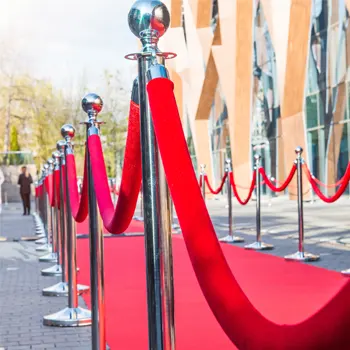 Köteles kordonoszlop