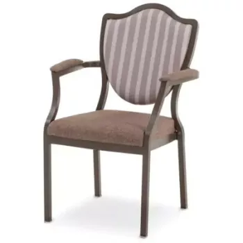   Burgess furniture, L: 47cm, Width: 61cm, H: 91cm, Weight: 7,6kg. Sitting area: 46cm (95/9A)
